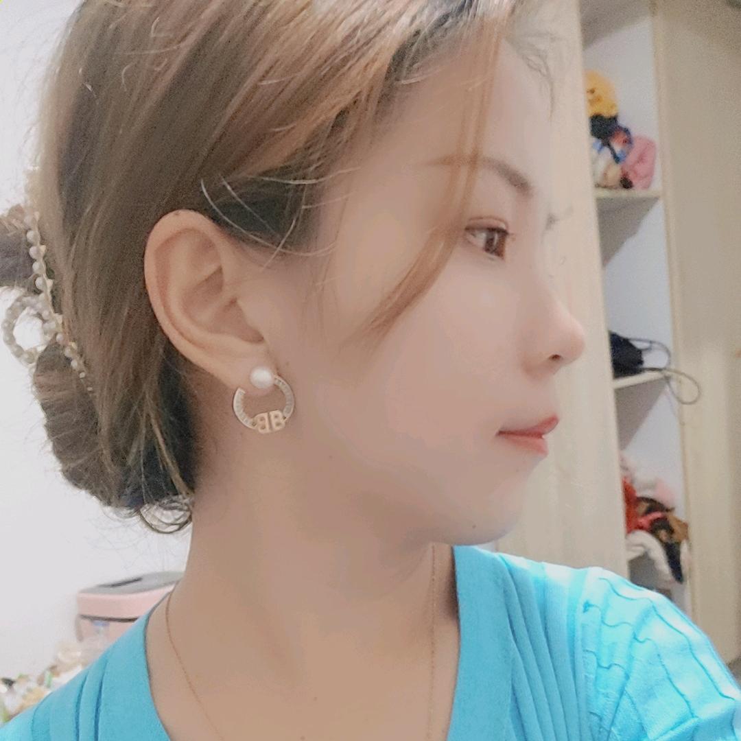 猪猪ಠ_ಠBaby