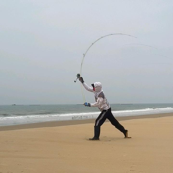 海陵岛暴力远投·王京