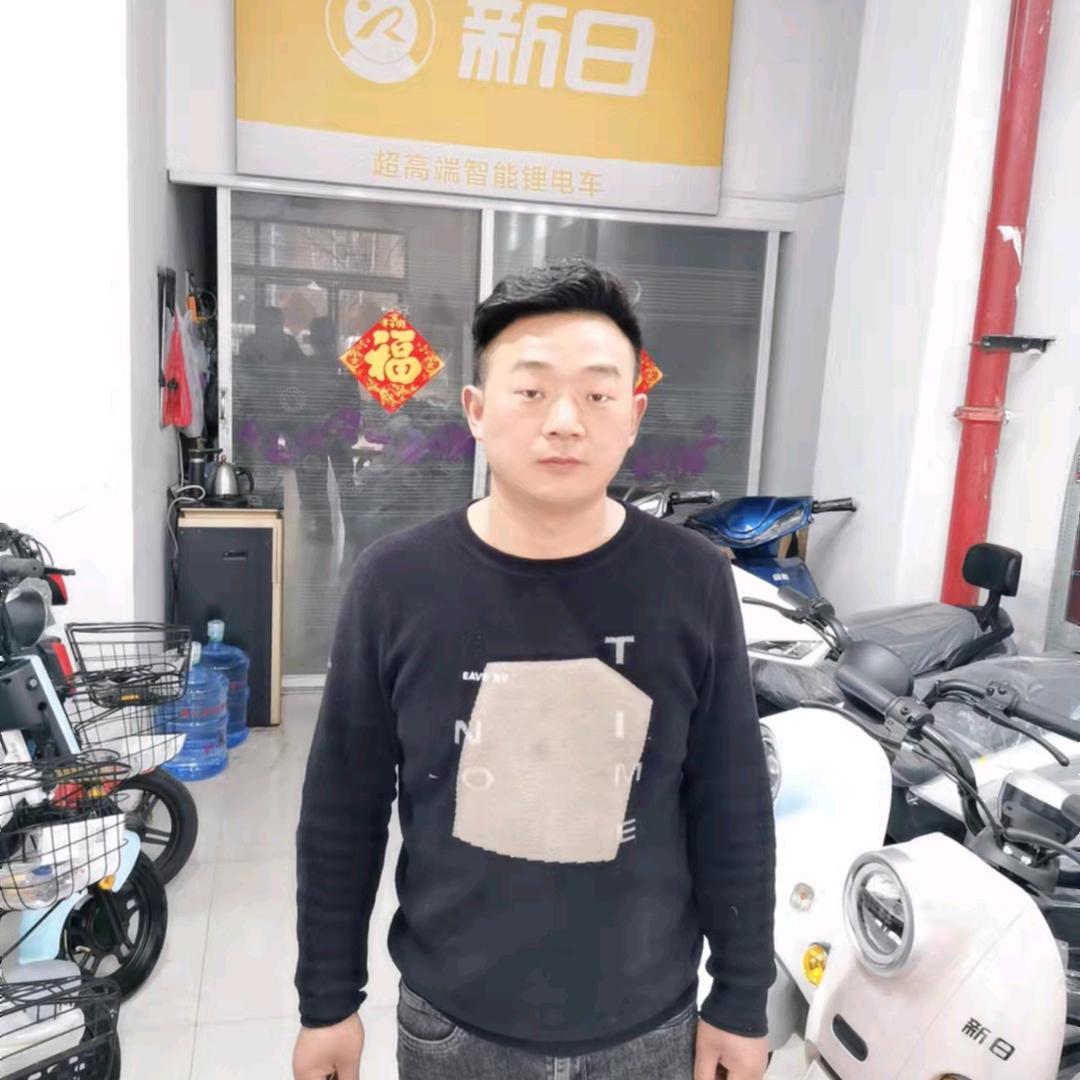 南湖钱二中，金彭三轮，新日电动车