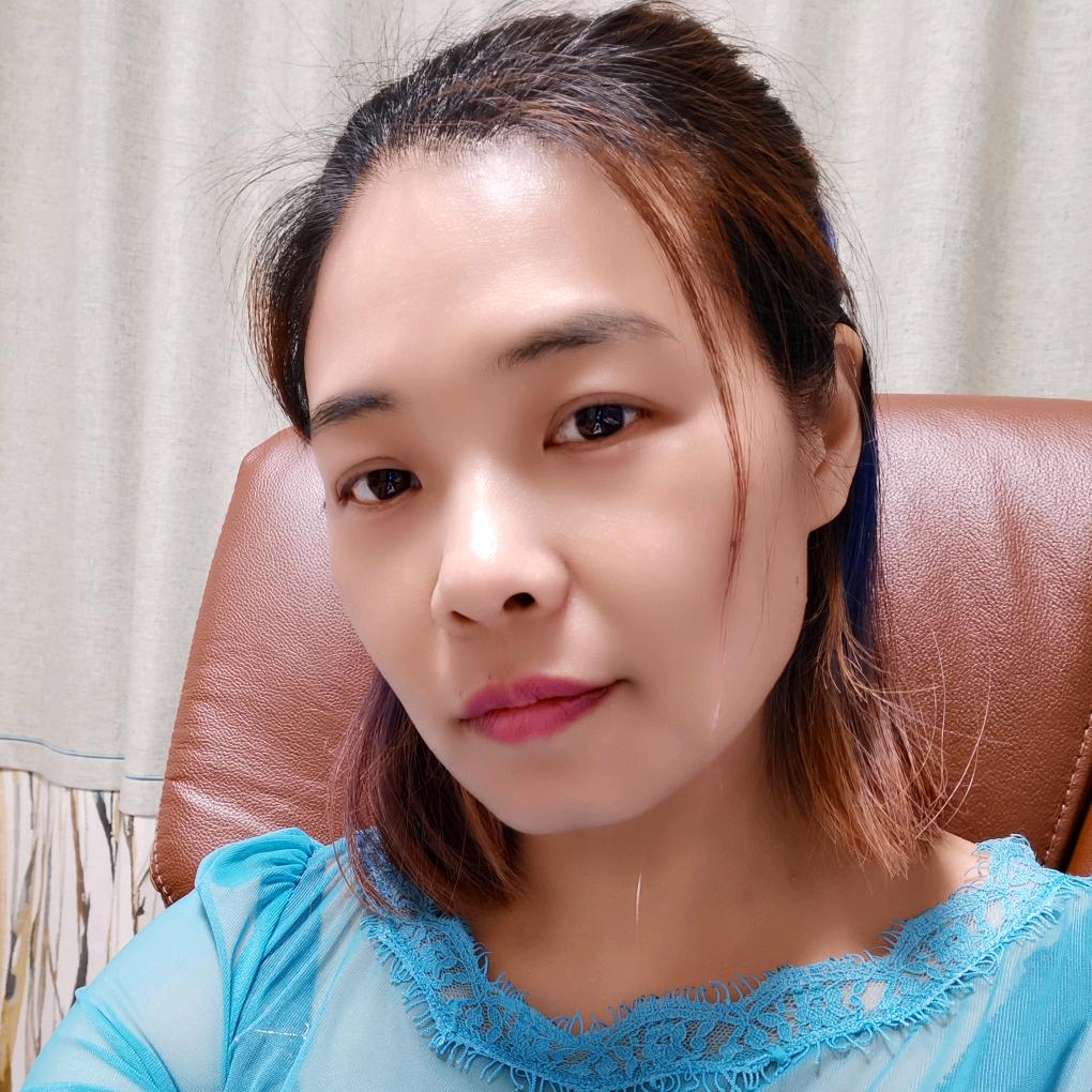 小鱼奶奶（荷花）