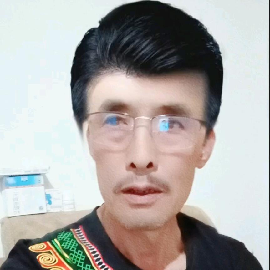 贵州威宁彝族阿恩