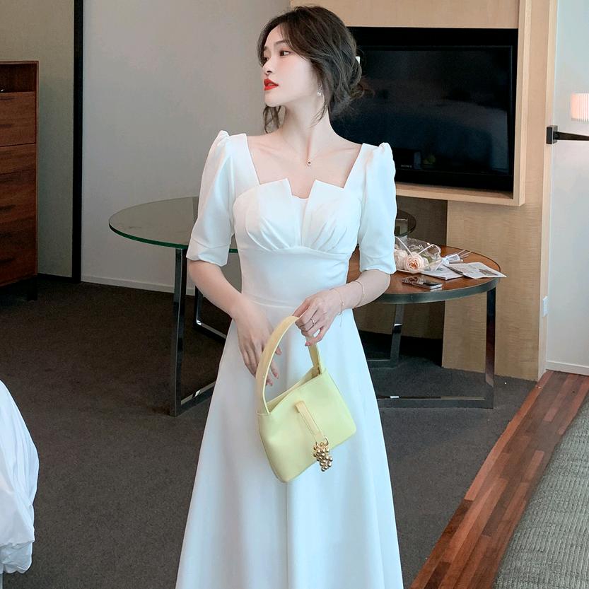 美深服饰