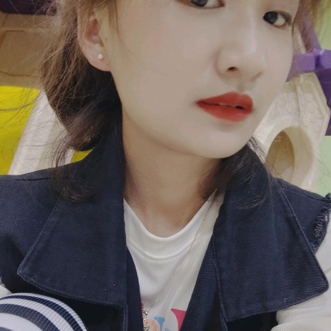 👧🏻芳芳