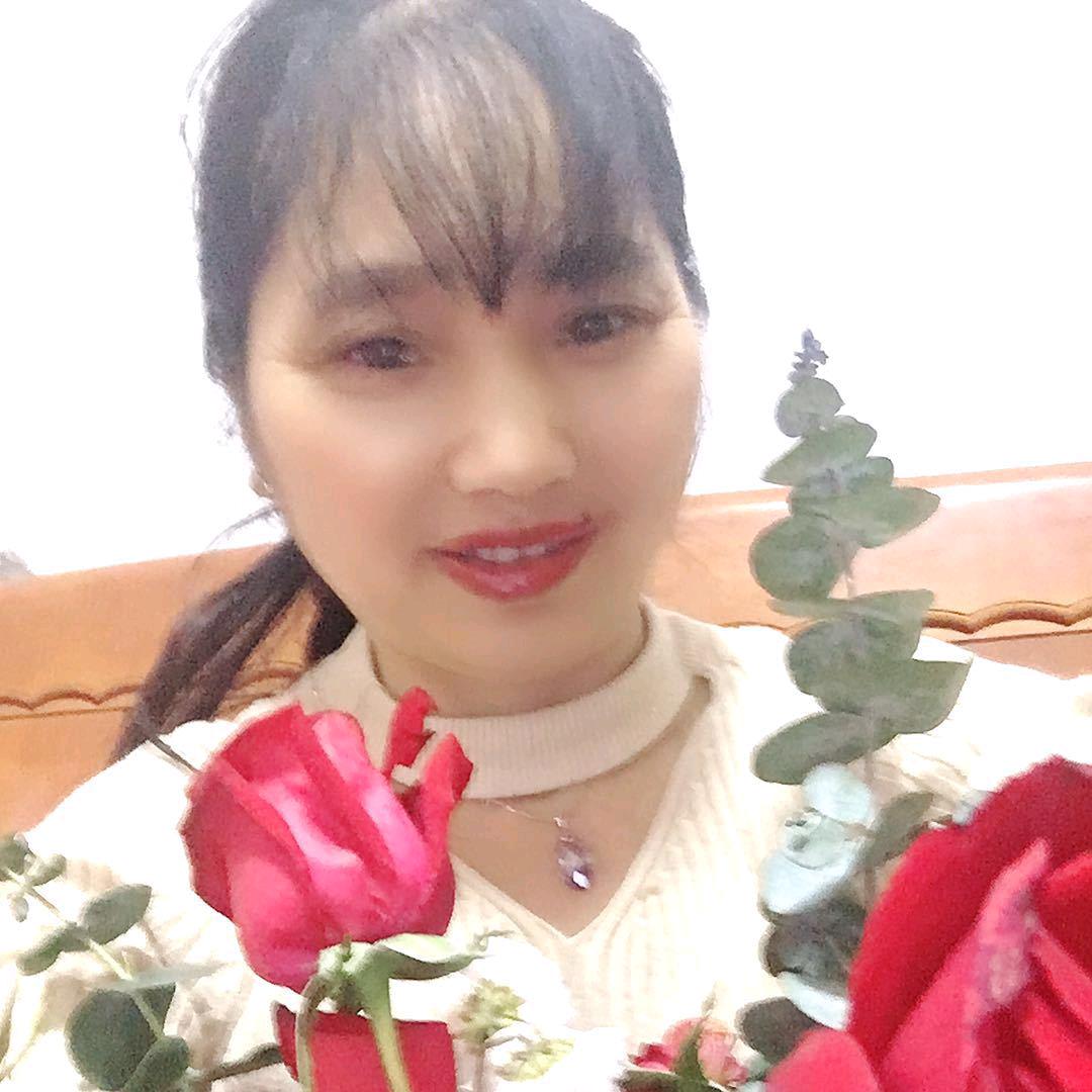 霓裳丽影商行