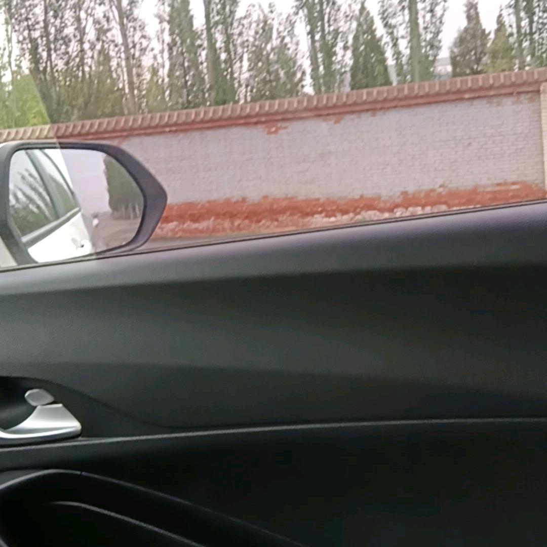 山西蓝天白云。