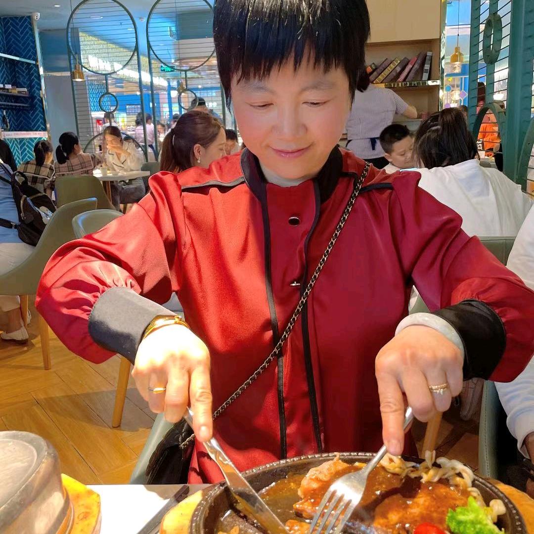 夜郎鹊桥，古补婚介所。鹊桥一姐曹雅晴