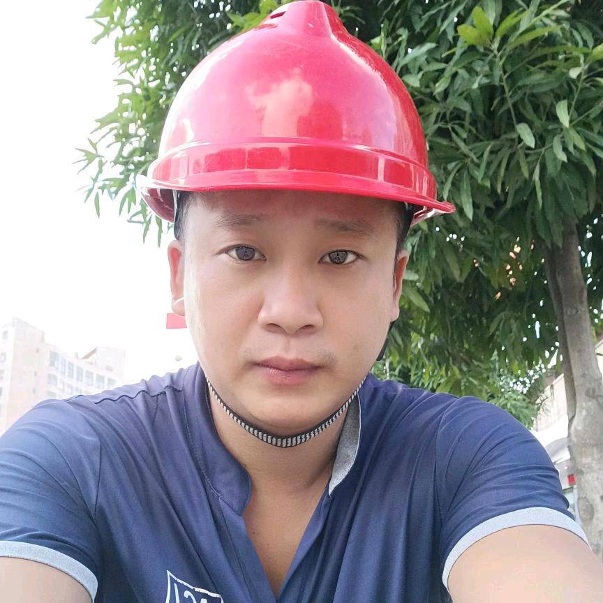 华廉装饰-梁立希