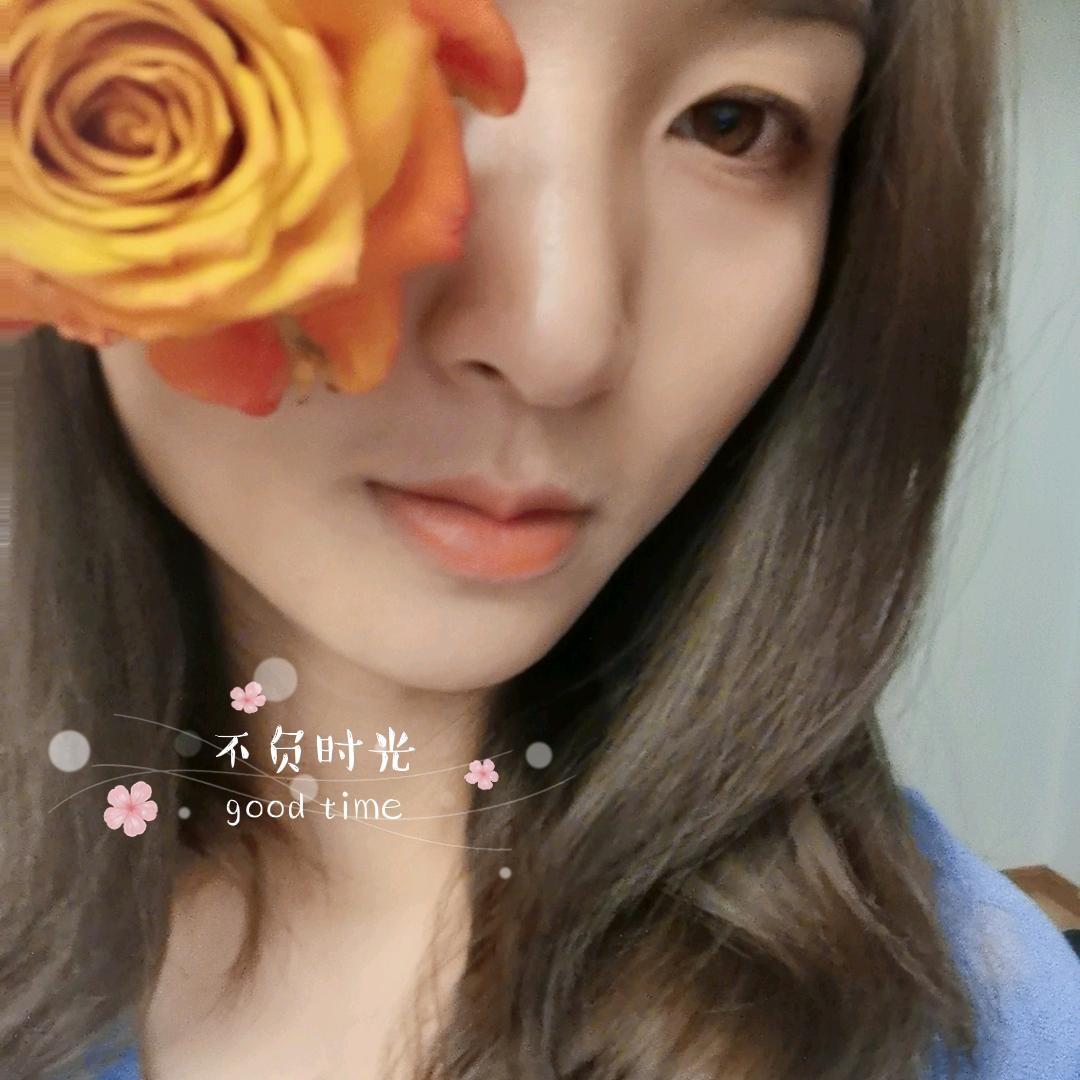 彩彩