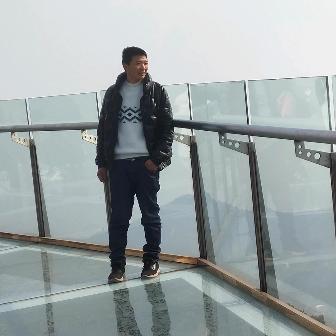承接各种房屋建筑