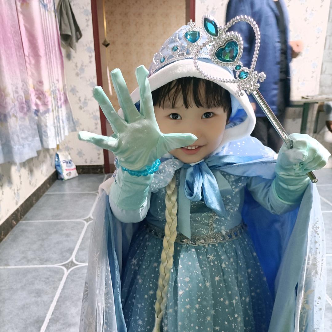 嵩格拉小朋友好可爱