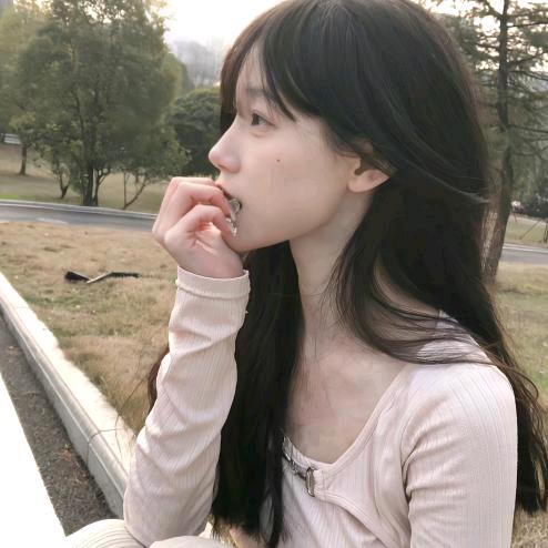 ㅤㅤ  ￰ㅤㅤㅤㅤ ㅤ