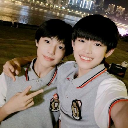 极光会环绕整个禹宙