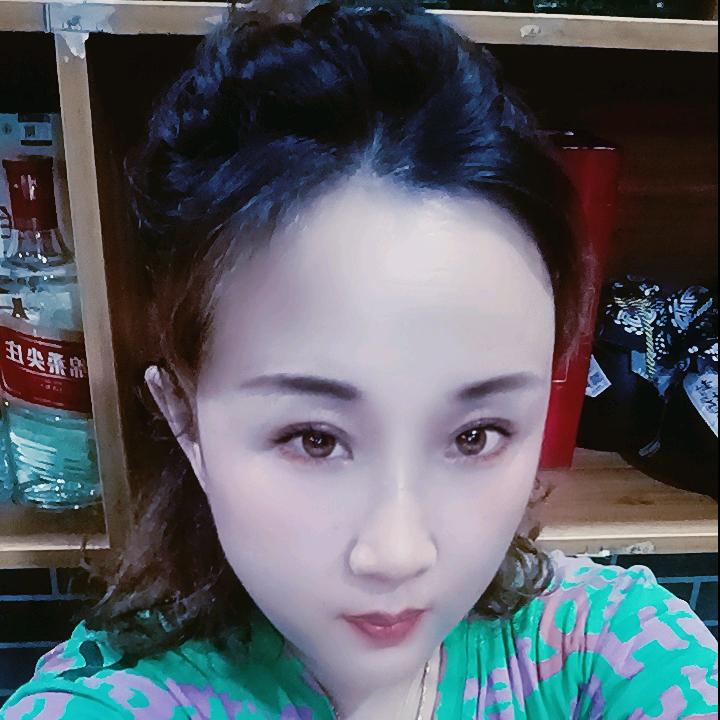 龙固特色炒鸡店赵四妮