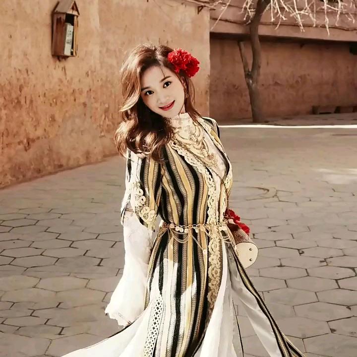 我是婷婷