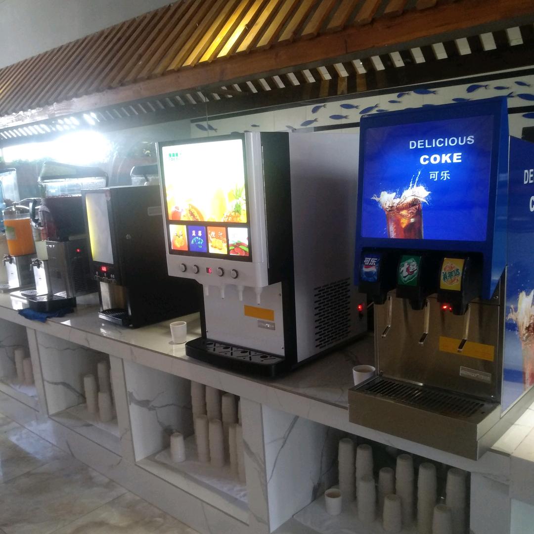 免费投放可乐机，果汁机