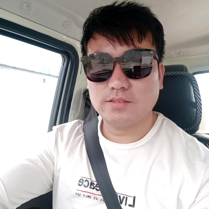 货运小卡《阿伟》