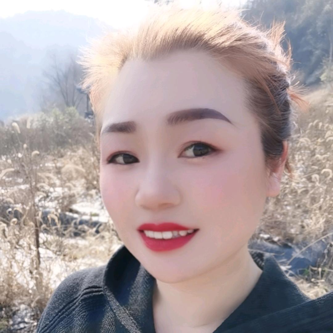 黎阿娟