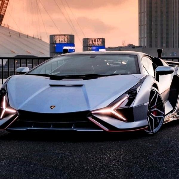 兵哥（万人直播）