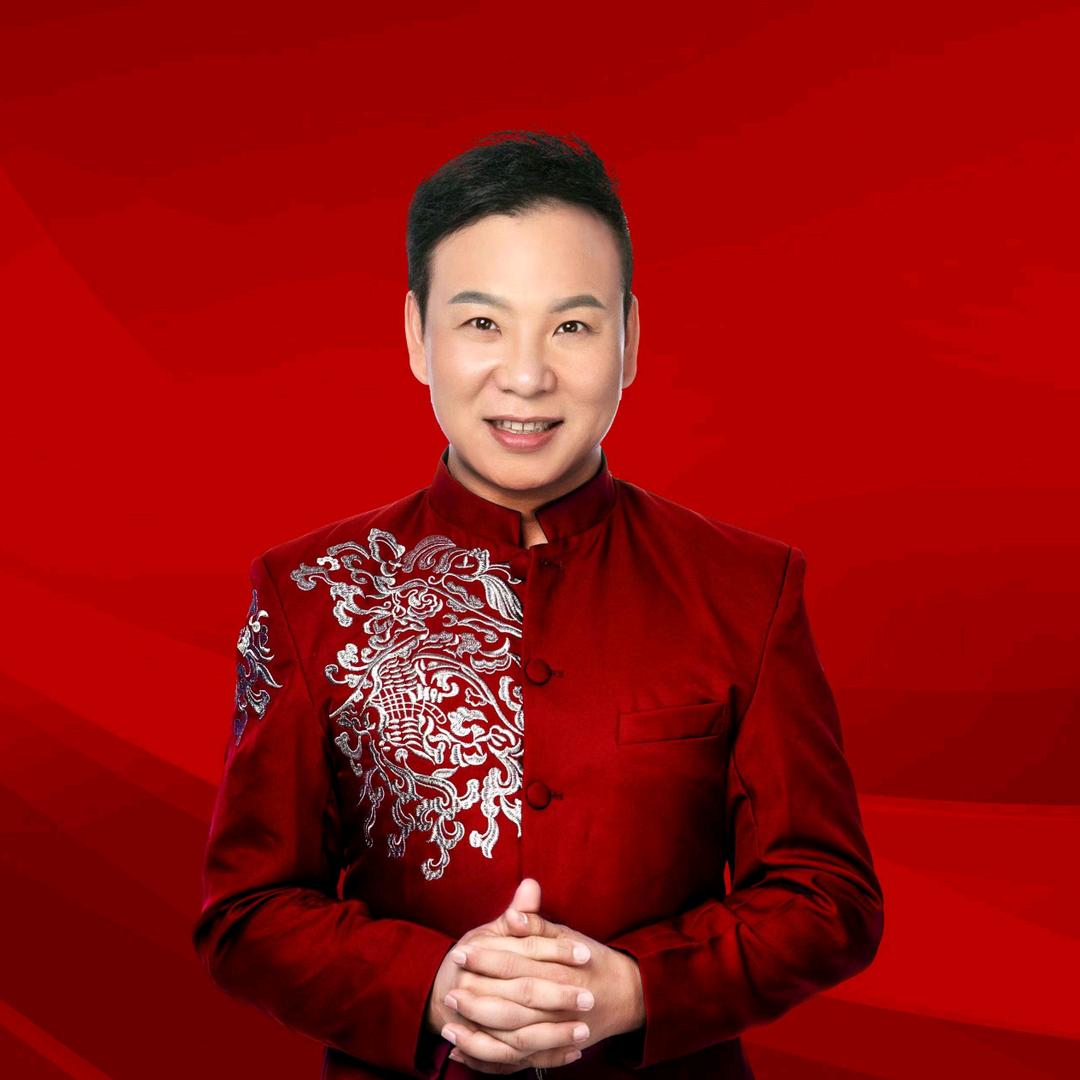 广电杨铭