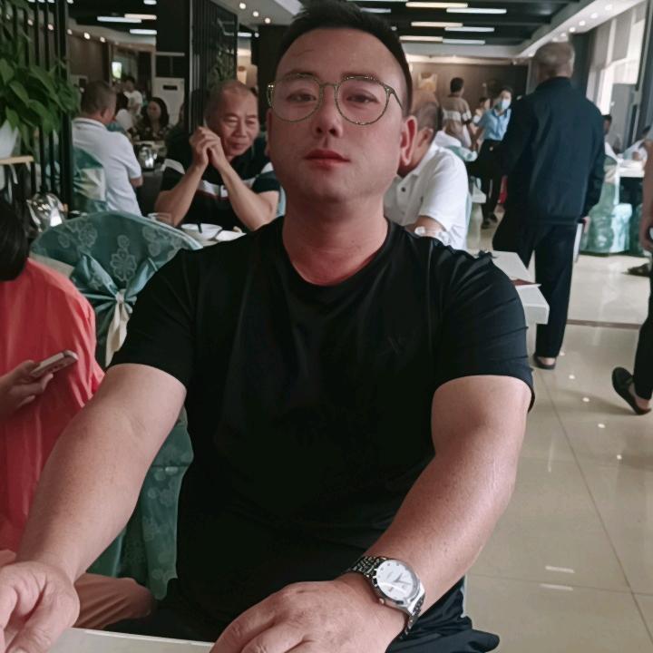半步沧桑.载金