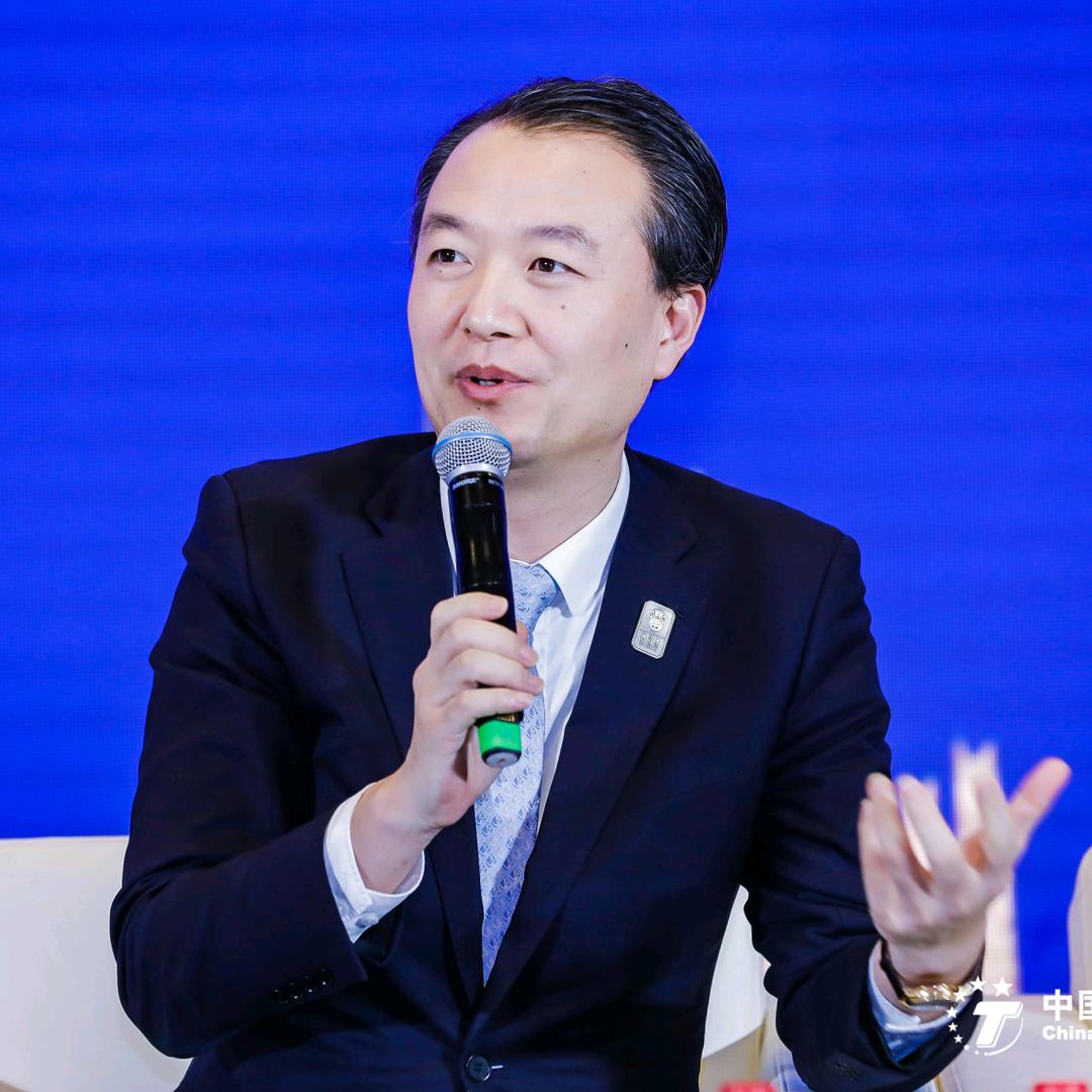中国服务杨秀龙
