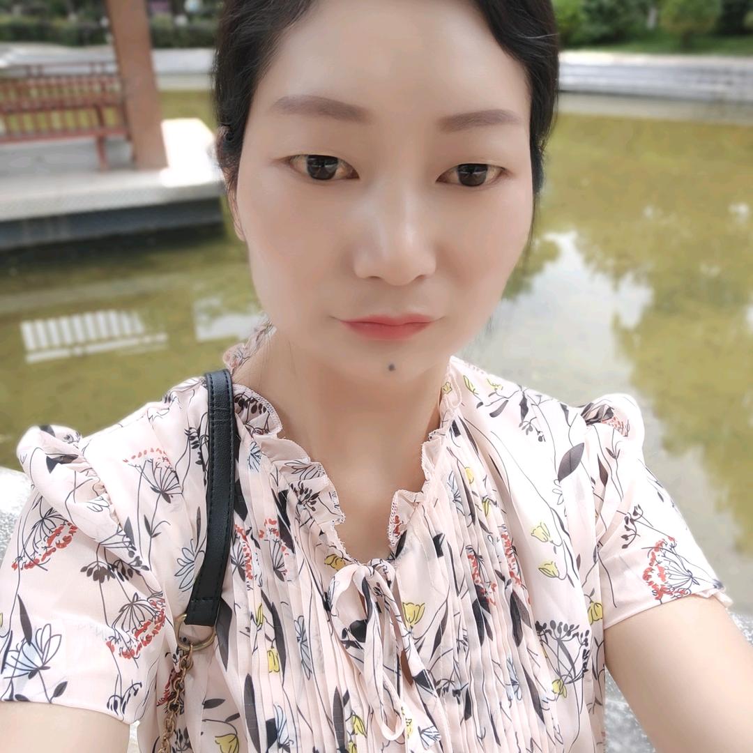 爱生活的丽丽