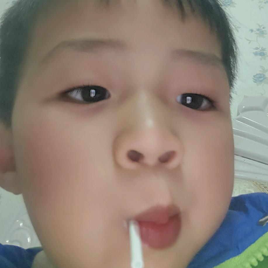 粤粤没钱