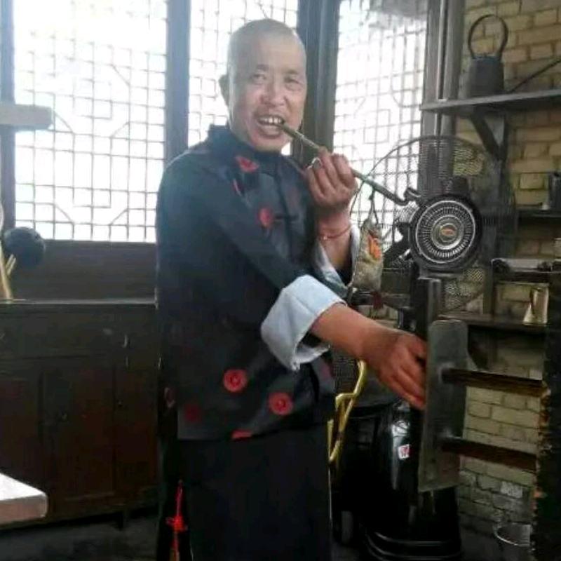 马嵬驿茶楼烧茶人