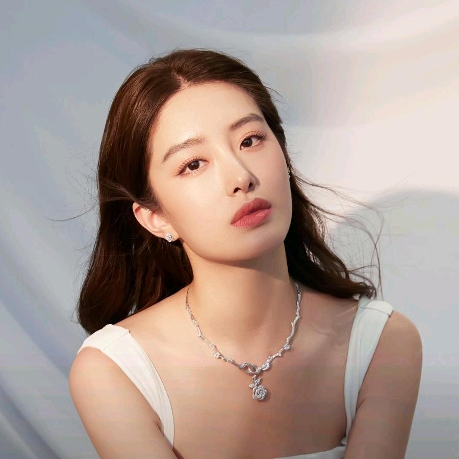 美女集中营