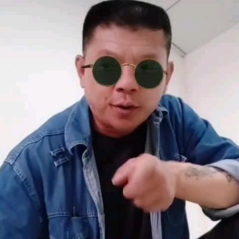 《有范刘给二哥》