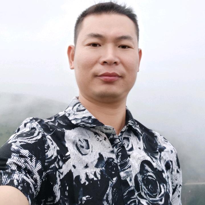 请叫我小刘