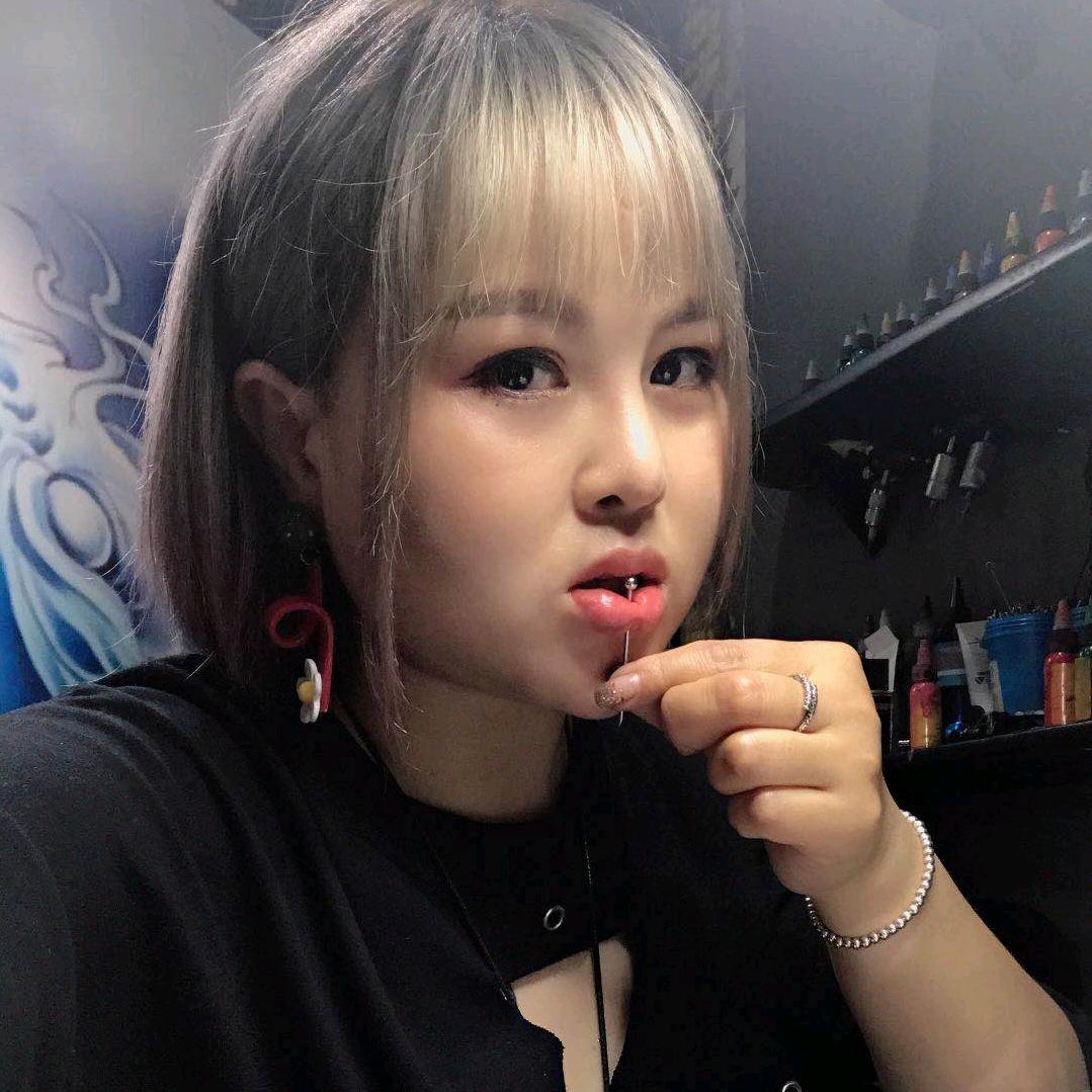 火凤凰刺青【纹身师】群姐姐