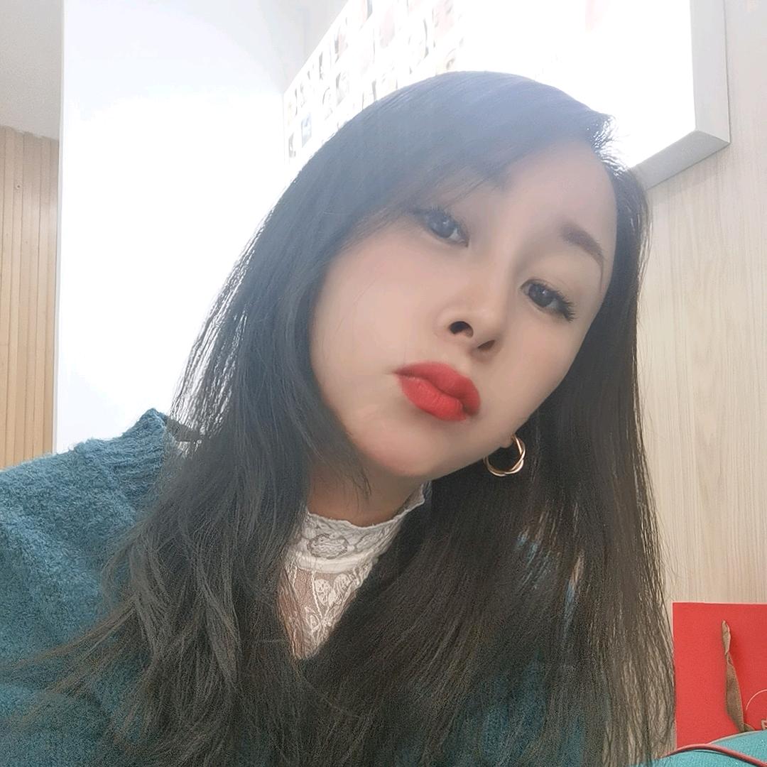 妍颜