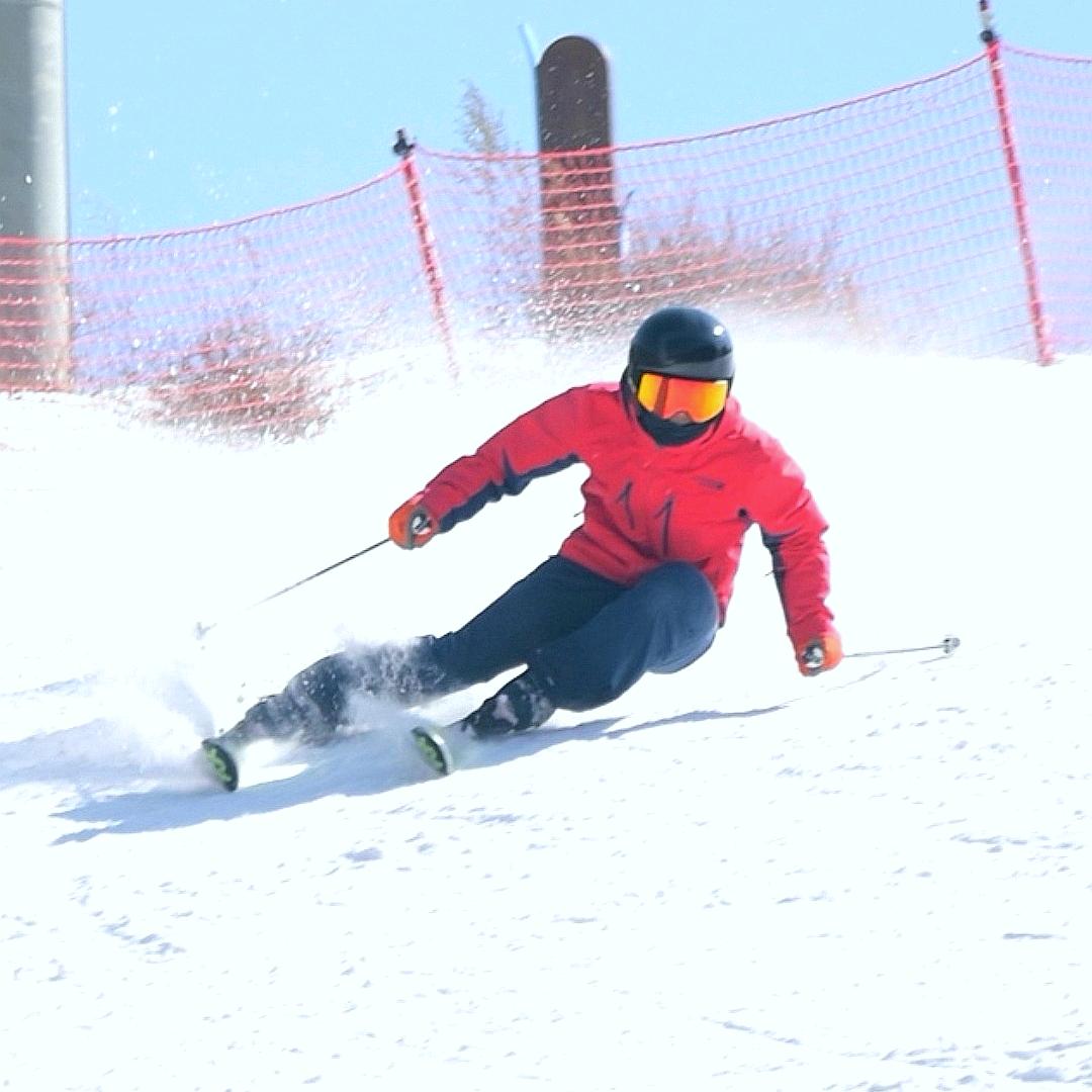 阿鹏⛷️（滑雪教学）