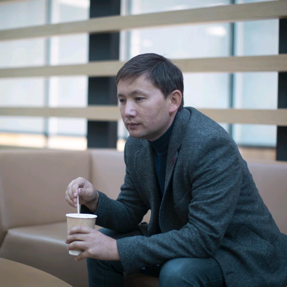 EhlasOrazbai 俄合拉斯吾拉孜