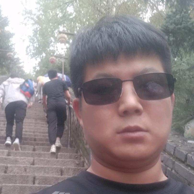 @哇塞小伙儿@