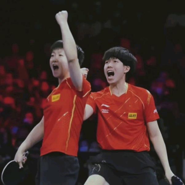 小白球ST🇨🇳🇨🇳🇨🇳