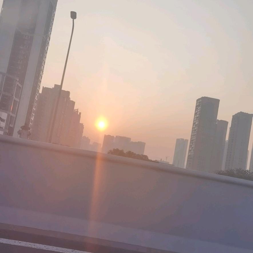 东@