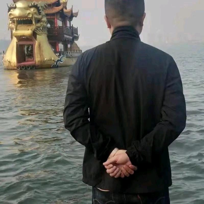 面对现实