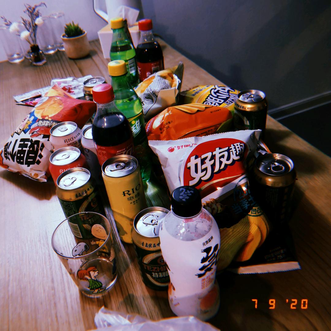 KL&…