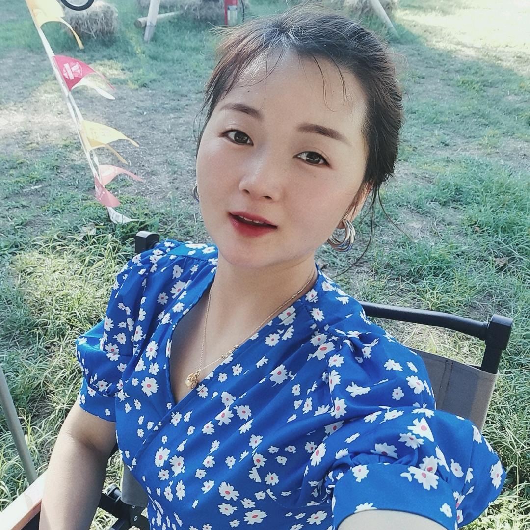 我是小亚姐姐