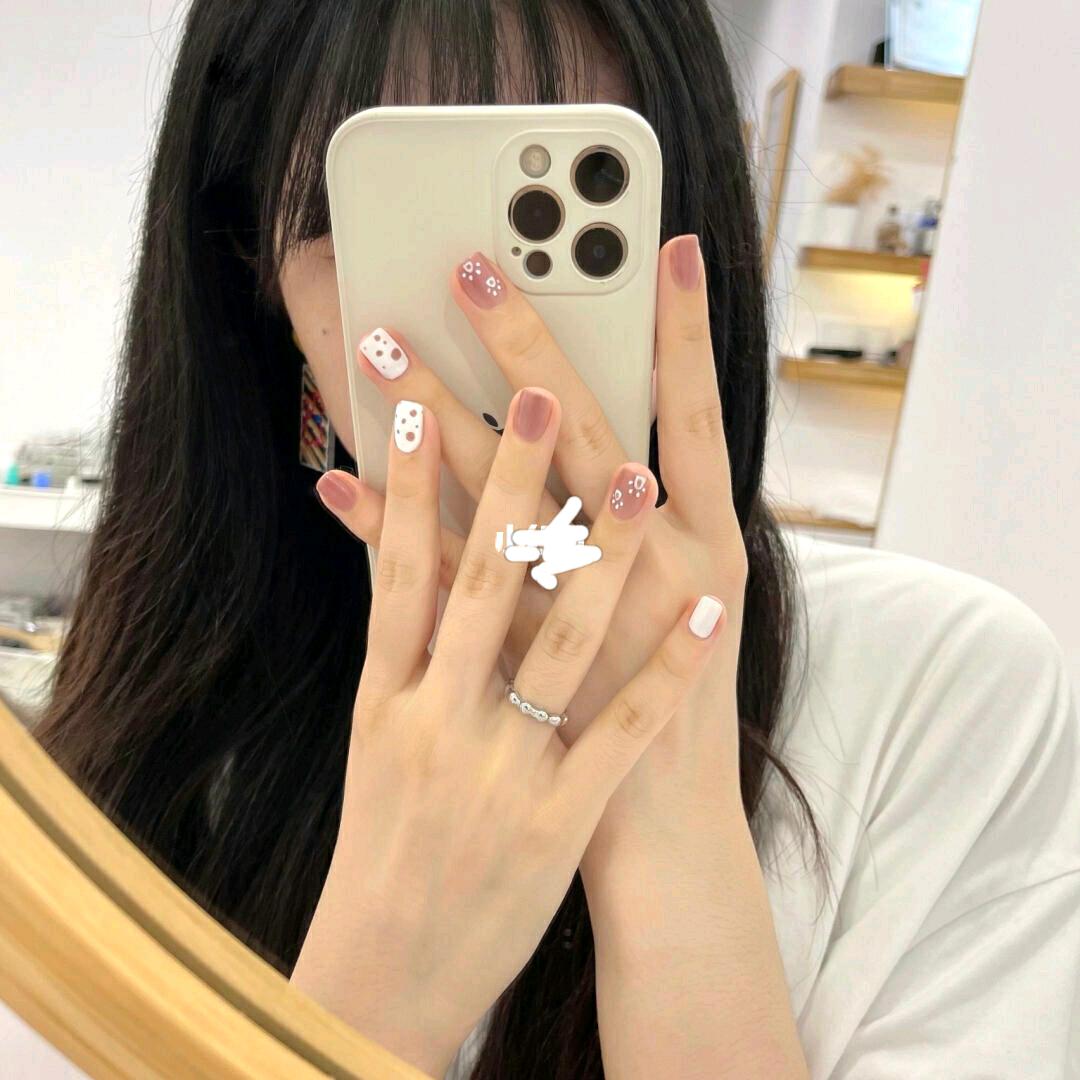 柳州  李李美甲美睫