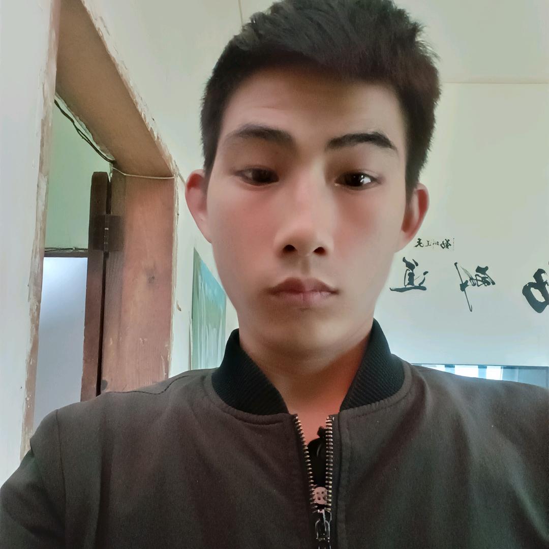 杨兴&