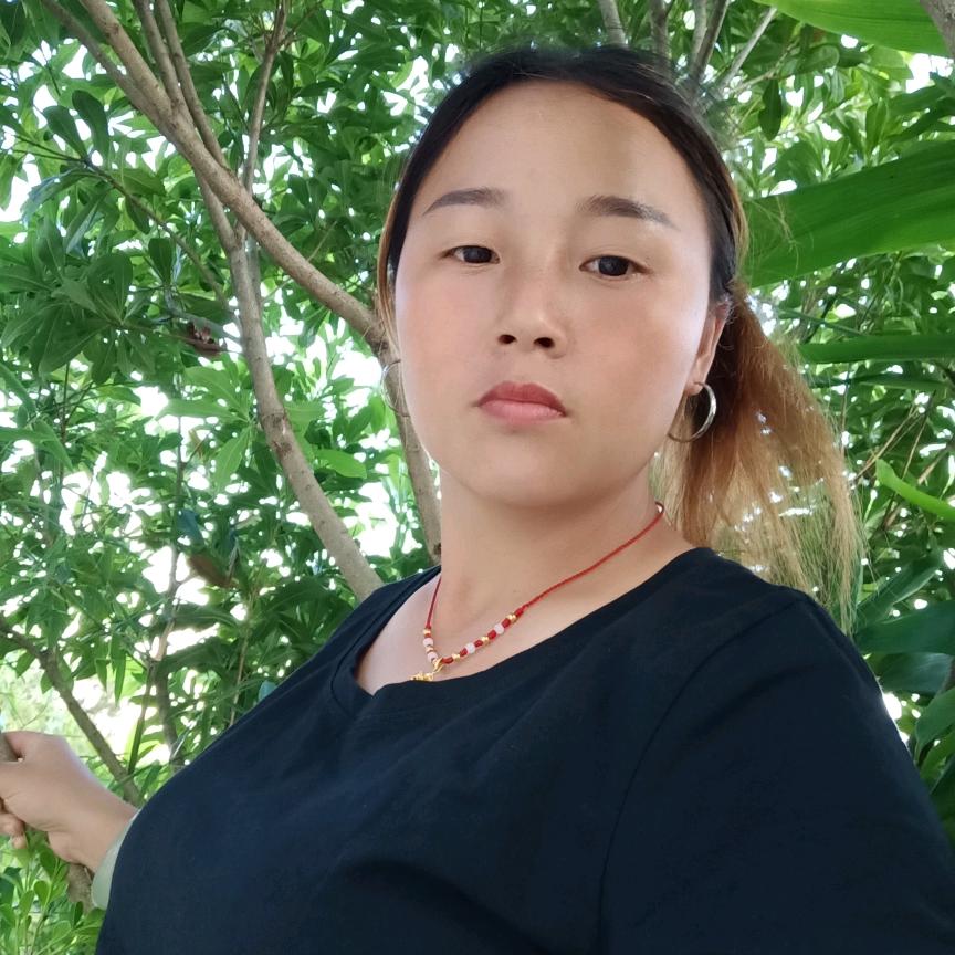 孤寡老女人一个