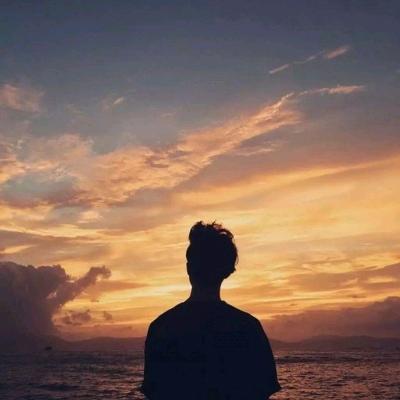シ假的太真灬