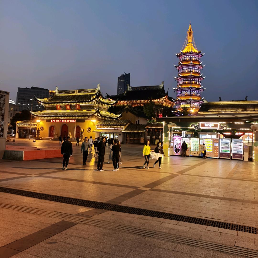 用户1590147431941知足常乐
