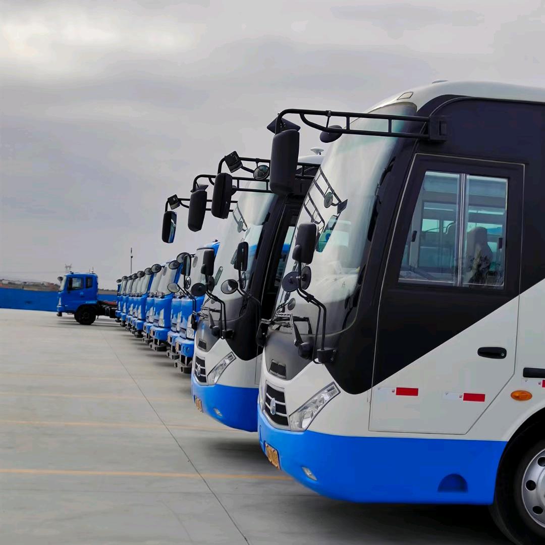 新疆驾培吐尔逊江(教练)