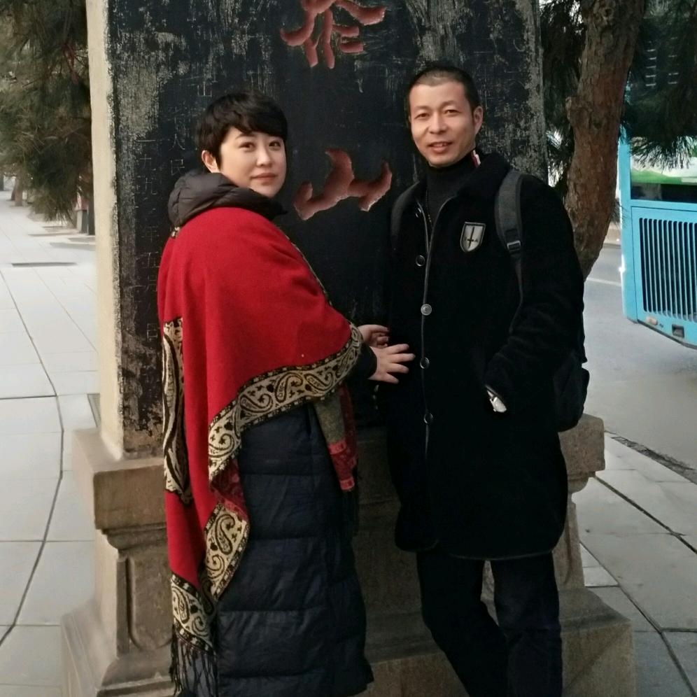 公益路上的双哥