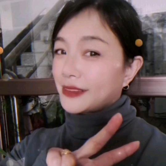 记得每天~~微微笑😊