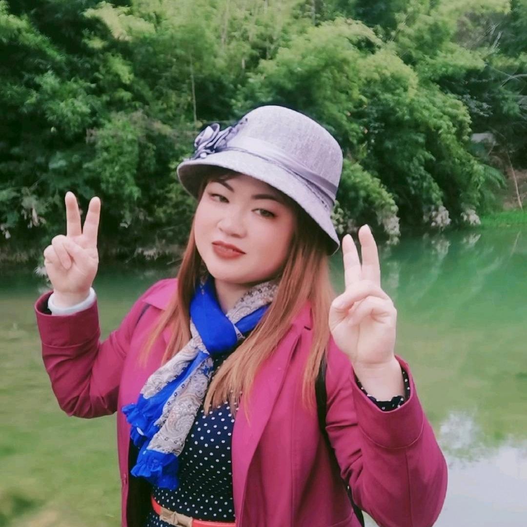 温小霞